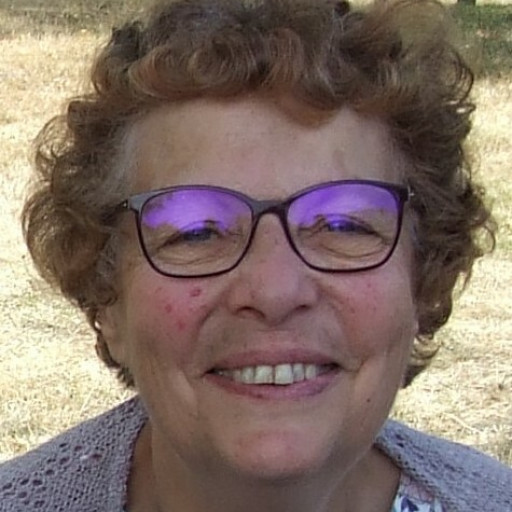 Jeannette Landreau